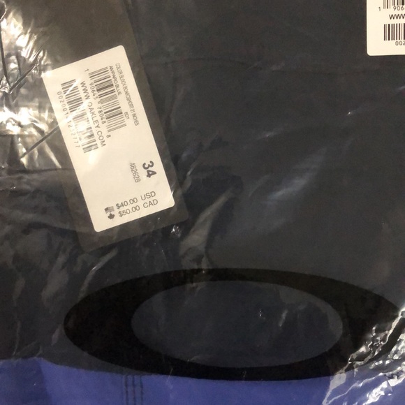 NWT Oakley Men’s Color Block Board Shorts in Amparo Blue, Size 34 - Picture 9 of 9